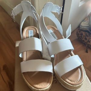 Steve Madden sandals